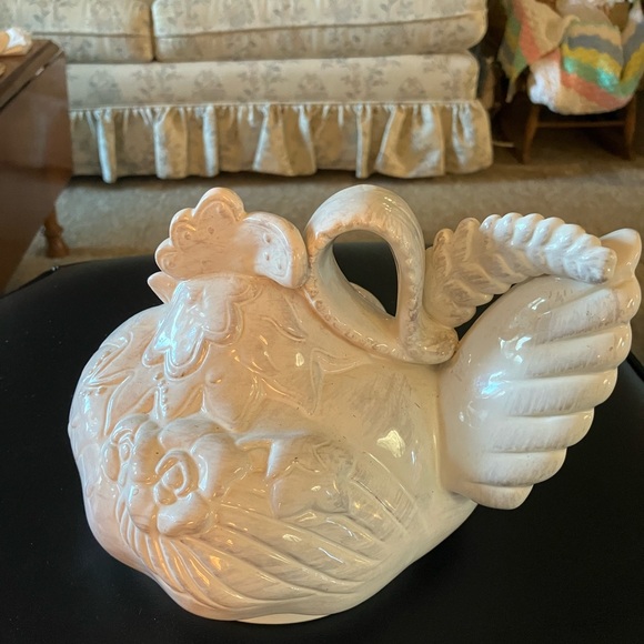 A BLUE SKY CHICKEN COVERED CASSEROLE DISH NEST PORCELAIN WHITE.9 x 9 BUY NOW - Picture 12 of 16